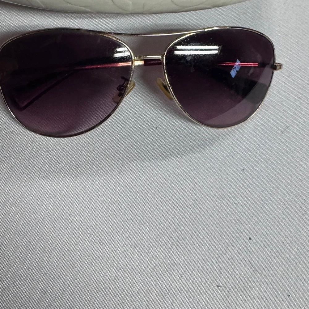 Coach Jaclyn Aviator Sunglasses Gold/Garnet - HC 7028 (L915 with Cream Case